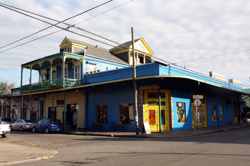 Maison bleu et jaune à New Orleans