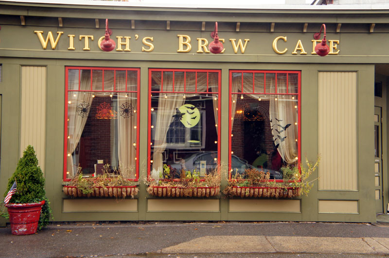 Witch Brew Café, Salem