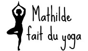 Mathilde fait du yoga
