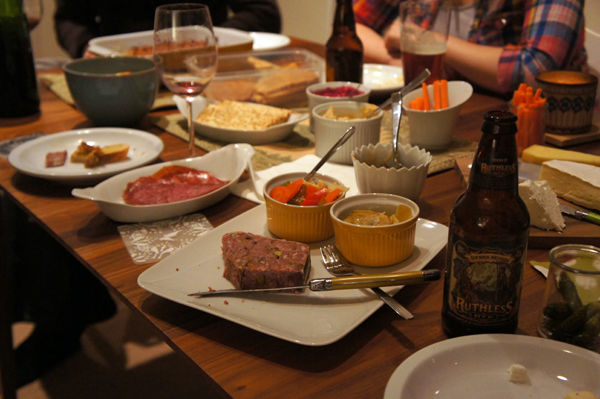 Soirée entre amis // Jeux, dips et America's Test Kitchen