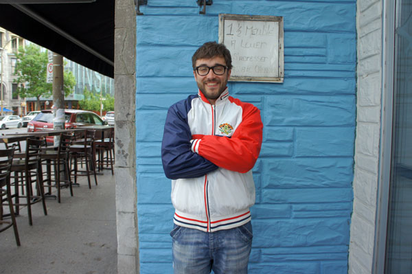 Manu a une nouvelle jacket Manu a une nouvelle jacket