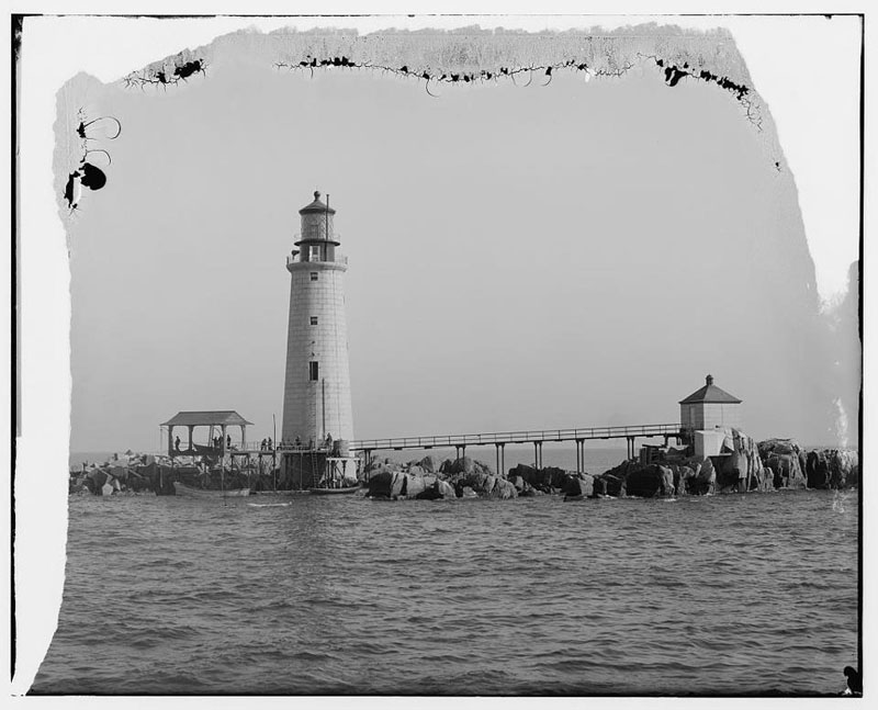 Dirty Old Boston - Boston Harbor lighthouse