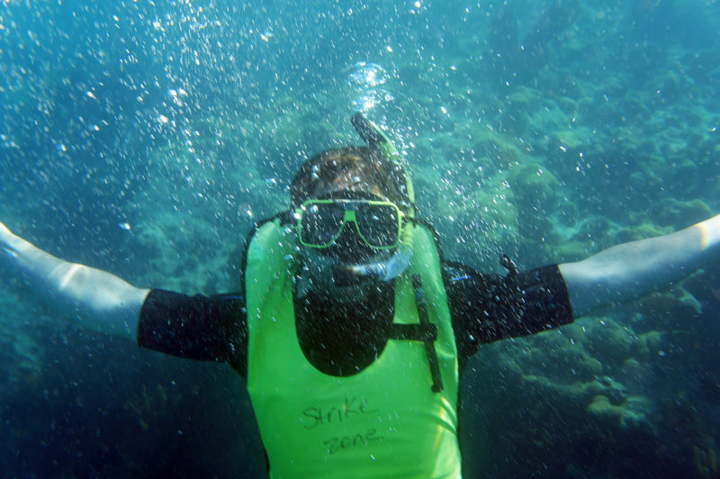 Manu snorkelling