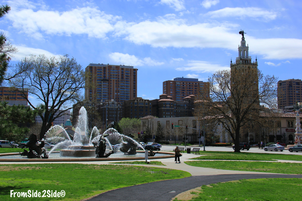 KCMO_Plaza - From side to side