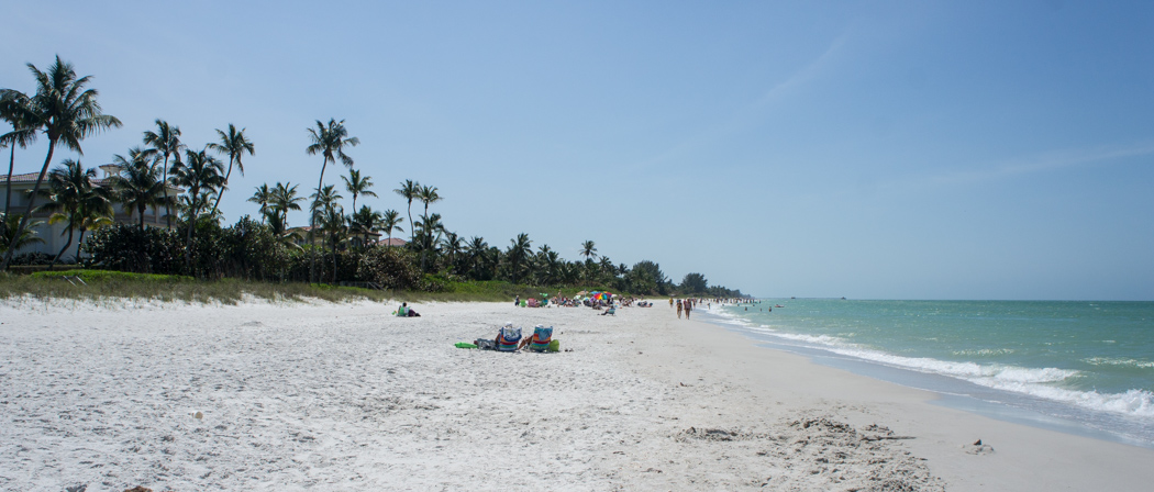 La belle plage de Naples en Floride