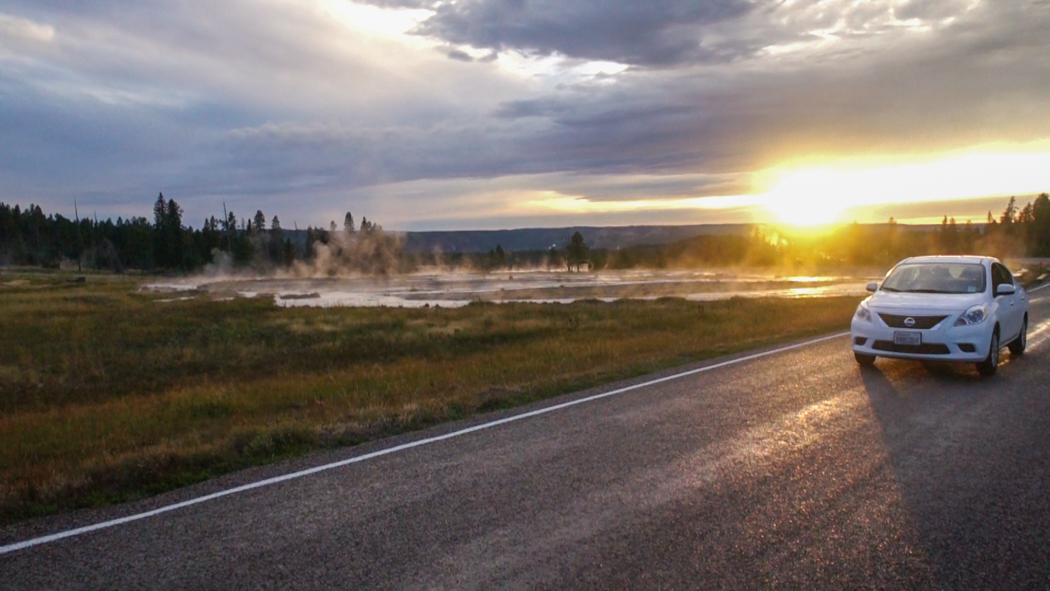 Yellowstone National Park - Geyser