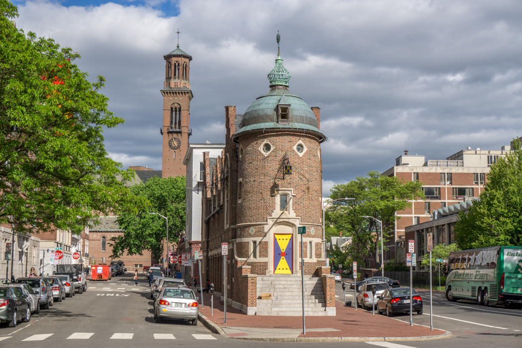 Harvard Lampoon - Harvard University Cambridge-10