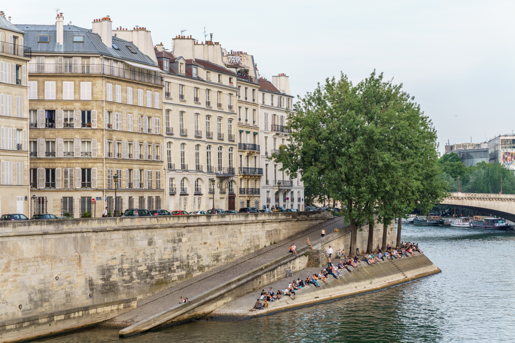 Vacances en France - Paris pique nique les quais