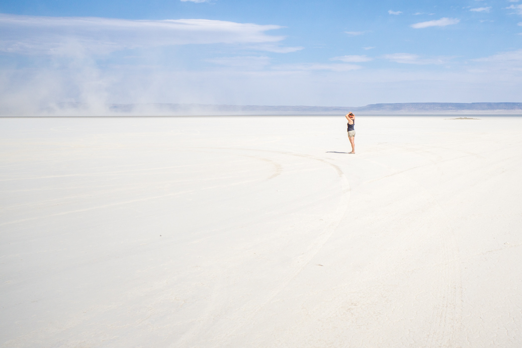 flat-alvord-desert-oregon-1